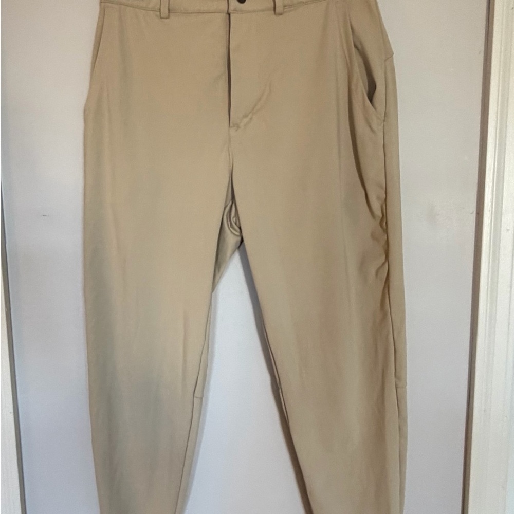 Men's Tan Pants